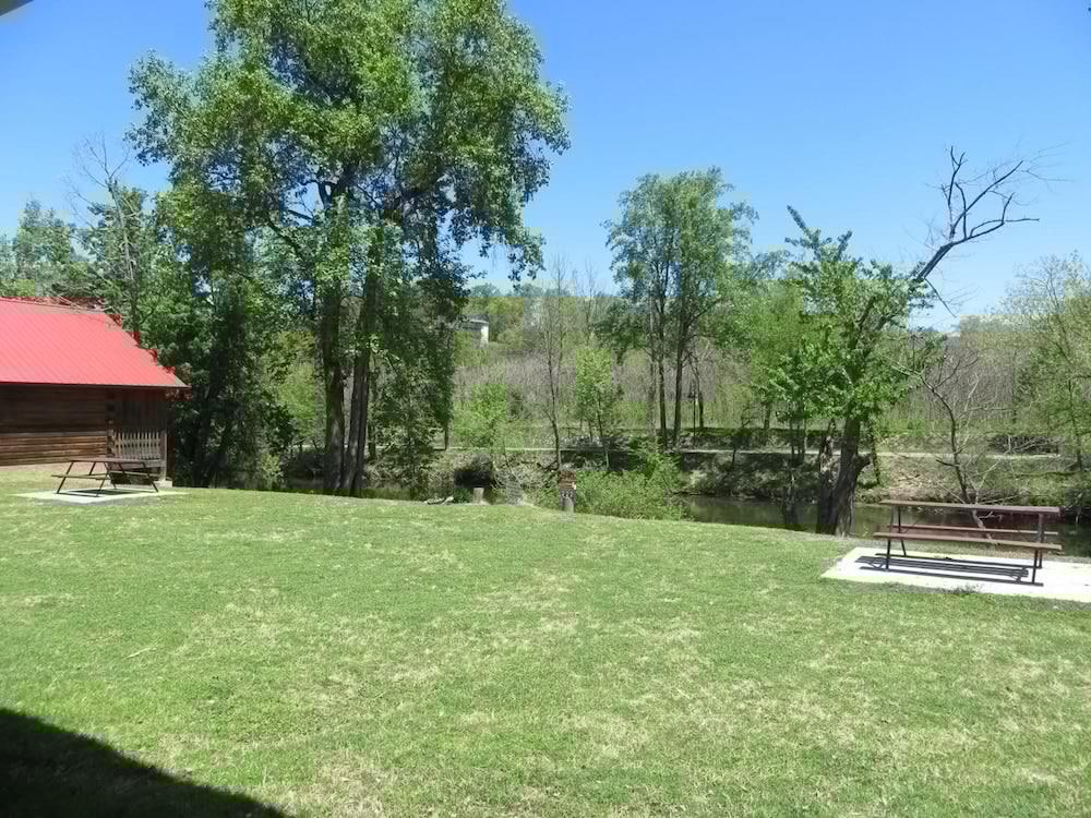 River Place Inn Pigeon Forge Exterior photo